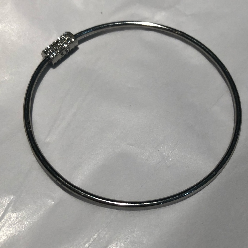 Silver bangle - Picture 2 of 3